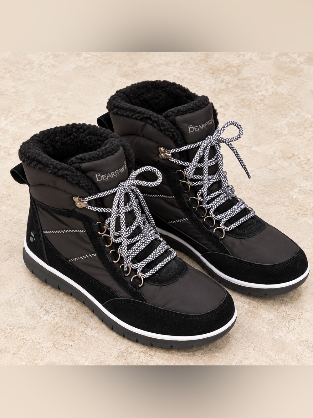 Bearpaw Ruby Boot Black Ankle Nylon Suede Sheepskin Lace Up Fall Winter Size 9